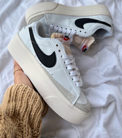 NIKE BLAZZER PLATAFORMA - Imagen 2