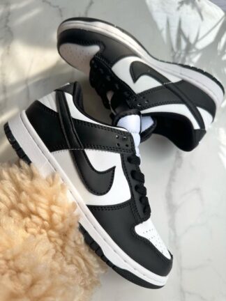 NIKE DAMA