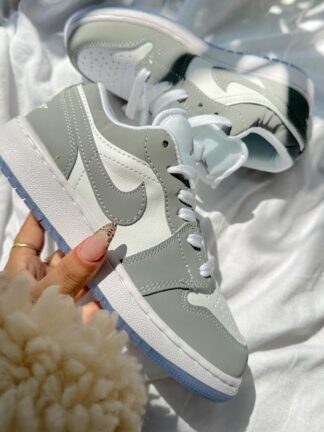 NIKE DAMA