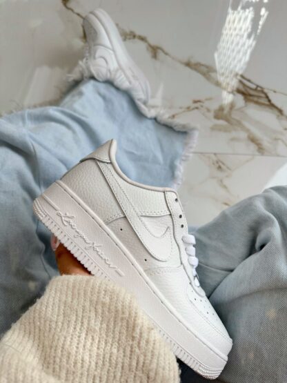 NIKE AIRFORCE DAMA