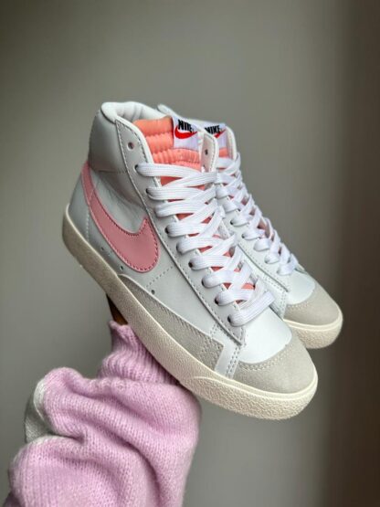 NIKE BLAZER DAMA - Imagen 2