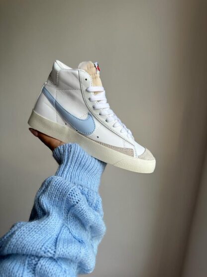 NIKE BLAZER  DAMA - Imagen 4