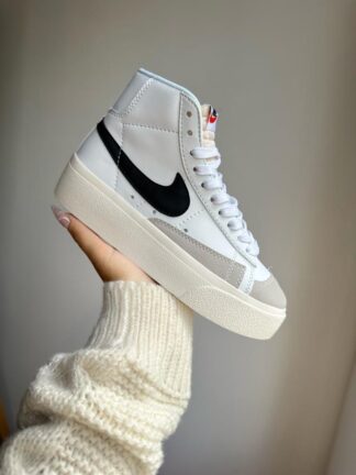 NIKE BLAZER PLATAFORMA  DAMA