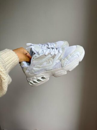 NIKE DAMA
