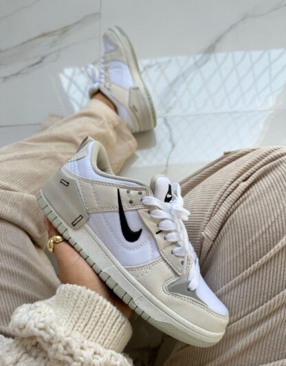 NIKE DAMA