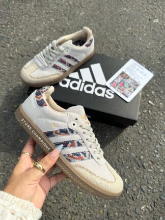 ADIDAS  BEIGE DAMA