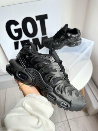 NIKE TN NEGRA CABALLERO