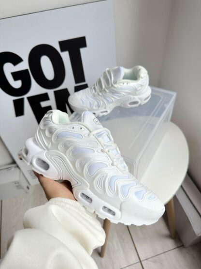 NIKE TN BLANCOS CABALLERO