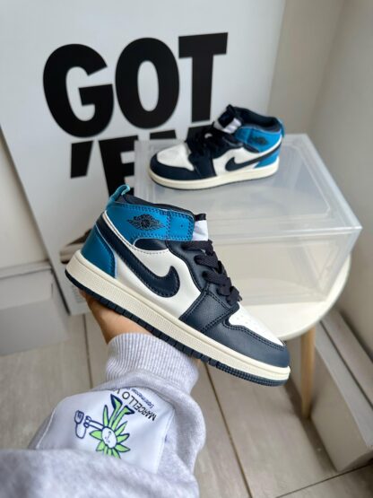 NIKE JORDAN NIÑO