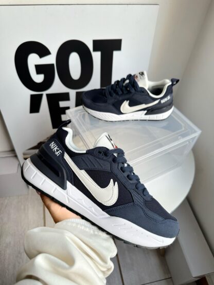 NIKE CABALLERO