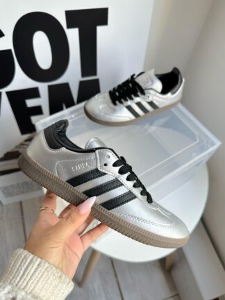 ADIDAS SAMBA PLATEADA DAMA