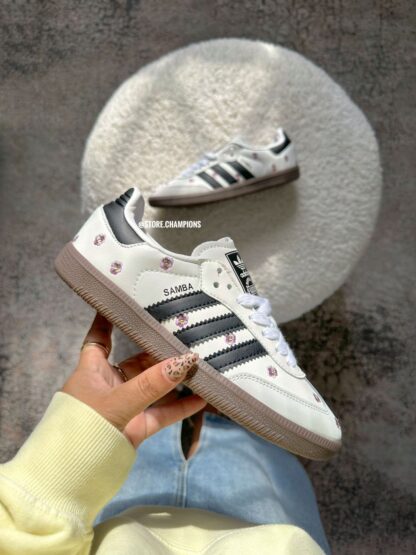 ADIDAS SAMBA FLORES BORDADA DAMA - Imagen 4