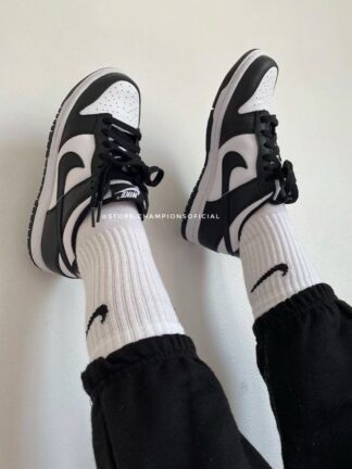NIKE SB DAMA