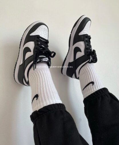 NIKE SB DAMA
