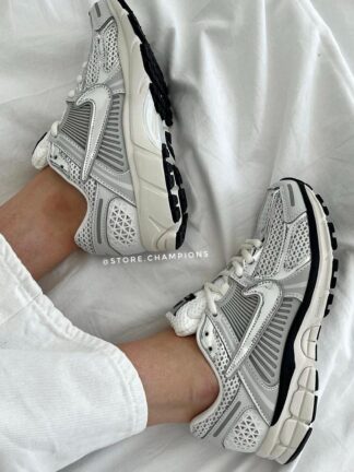 NIKE DAMA