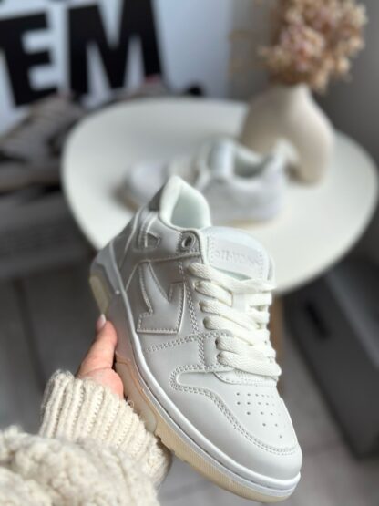 OFF WHITE DAMA - Imagen 3