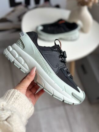 NIKE DAMA