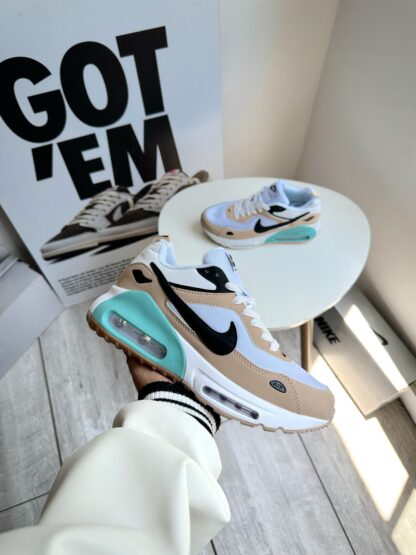 NIKE CABALLERO