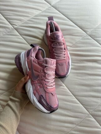 NIKE DAMA