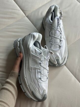 NIKE UNISEX
