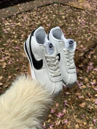 NIKE DAMA