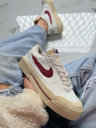 NIKE COURT DAMA