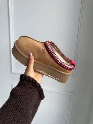 UGG DAMA MOCA