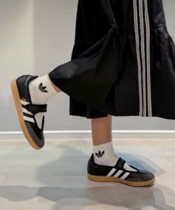 ADIDAS JANE  DAMA