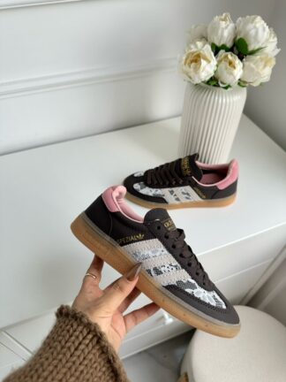 SPEZIAL DAMA