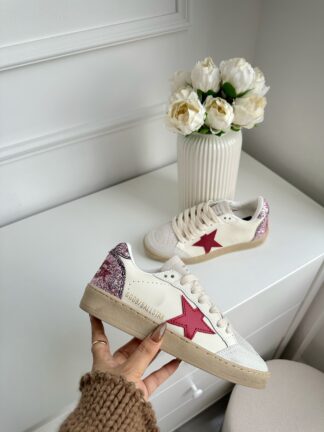 GOLDEN GOOSE
