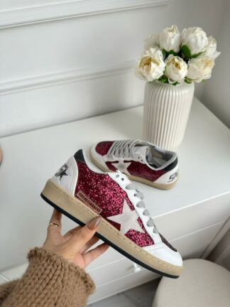 GOLDEN GOOSE